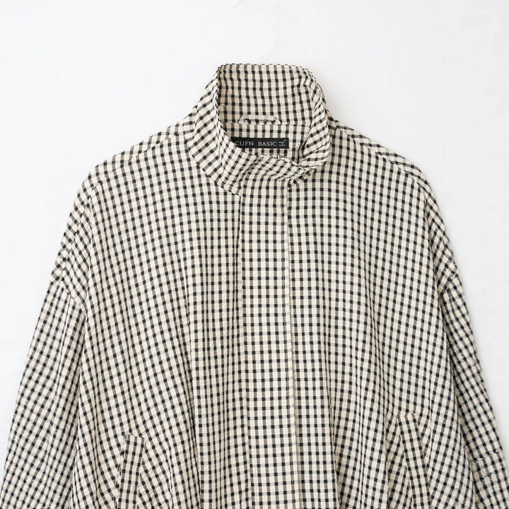 Dam Check Kort Oversize Jacka med Funnel Krage och Tulip Shape