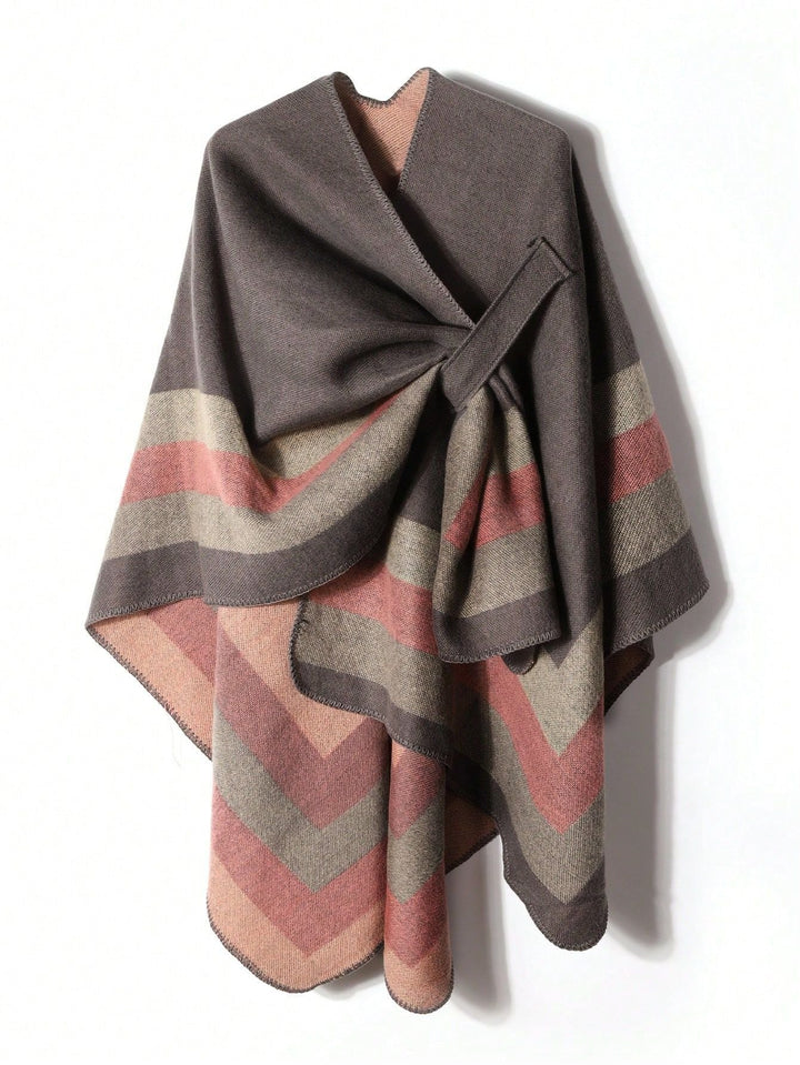Dam ull-look poncho med asymmetrical block stripes och decorative stitch edge