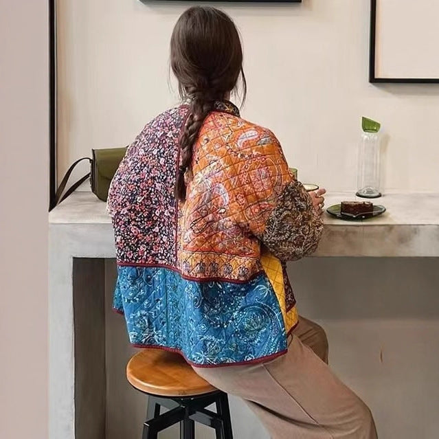 Dam Oversize Patchwork quiltad jacka med ståkrage och påsydda fickor