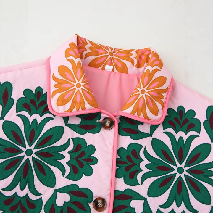Dam 10+ Quiltad Jacka med Folkloric Blommig Tryck och Patch Fickor