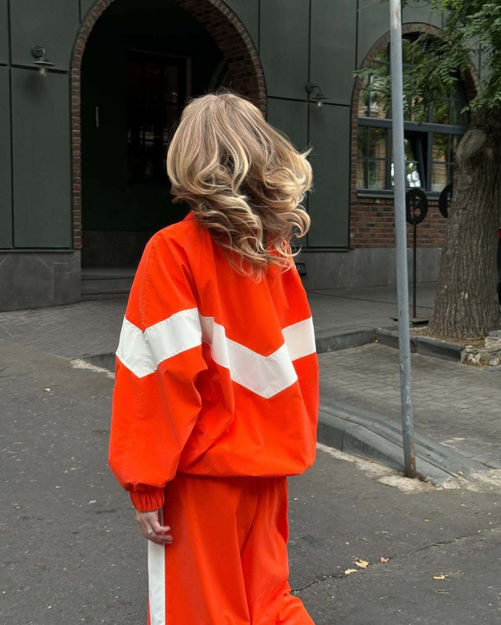 Dam lätt oversized vindjacka med kontrast panels, drawstring fåll, och elastiska muddar