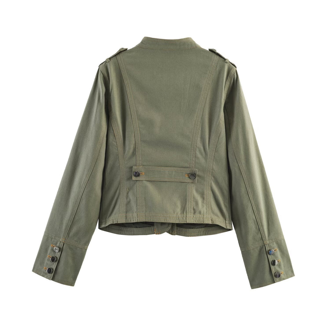 Dam kort jacka in utility stil med ståkrage och shoulder straps