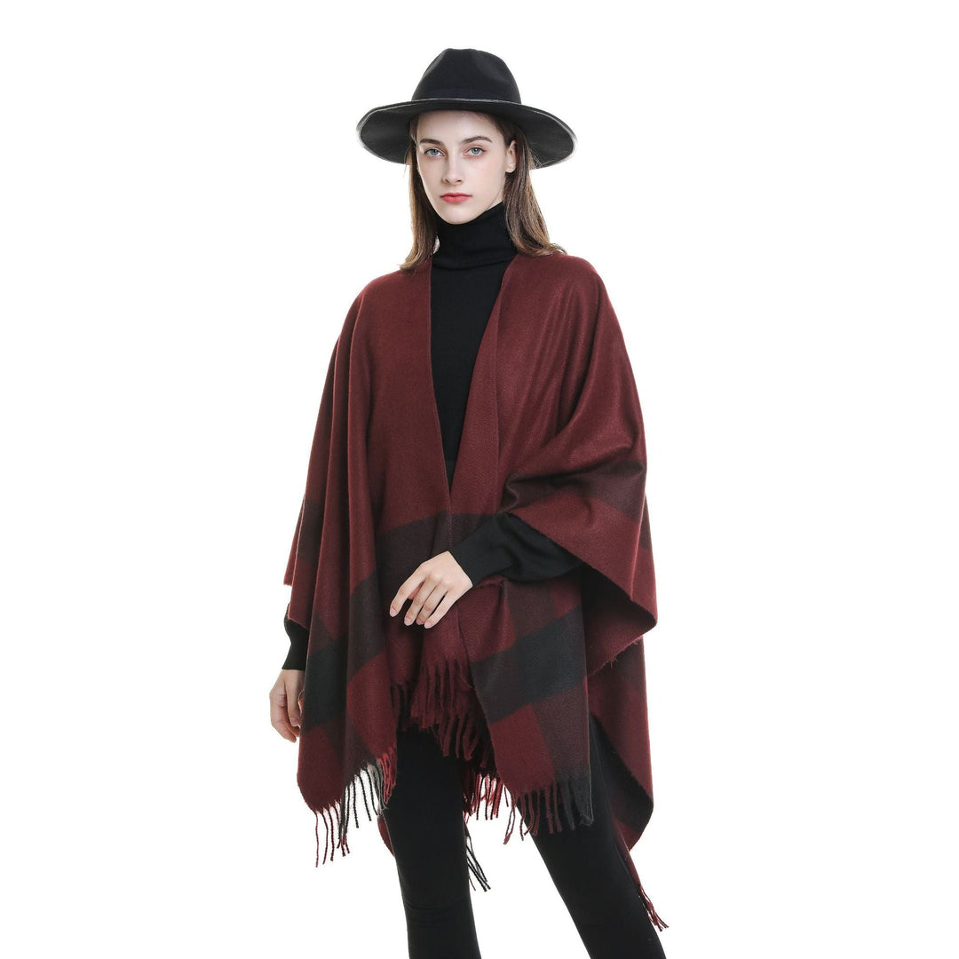 Dam ullblandning axel poncho med fringed fåll och kontrasterande block stripes