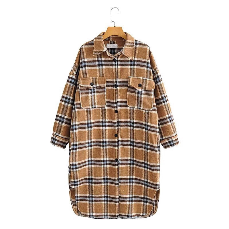 Dam Oversized Check Skjorta Jacka i Lång Modell Skärning med Lapp Bröst Fickor