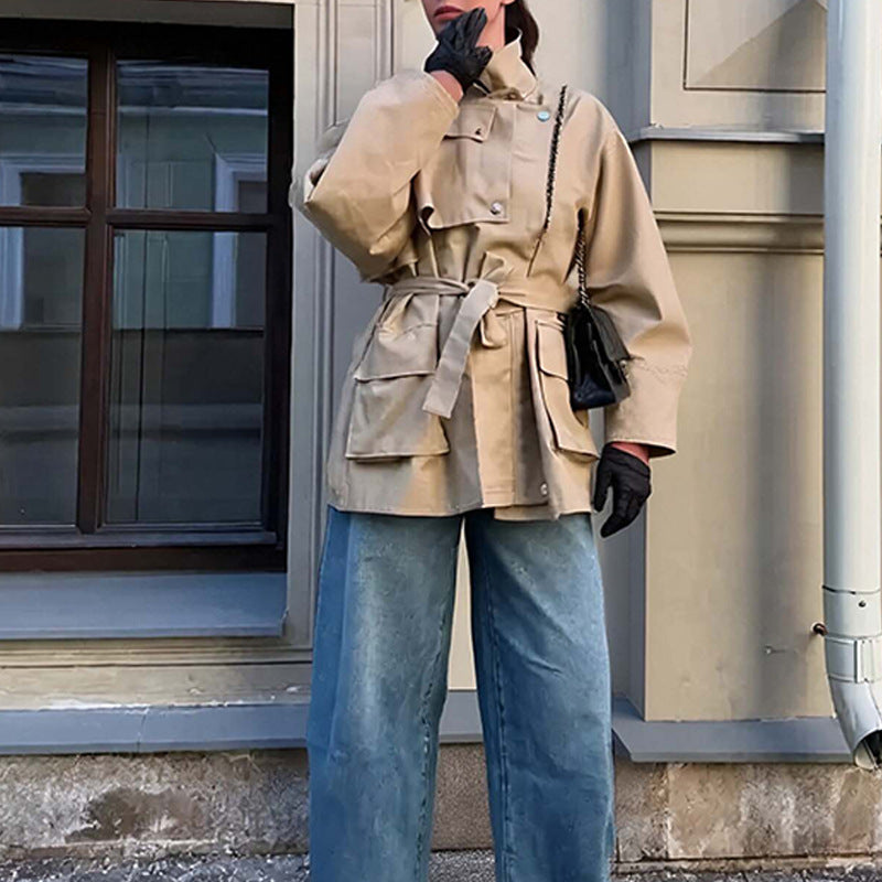 Dam skräddad Transition jacka med Stand krage, Shoulder Cape och bälte