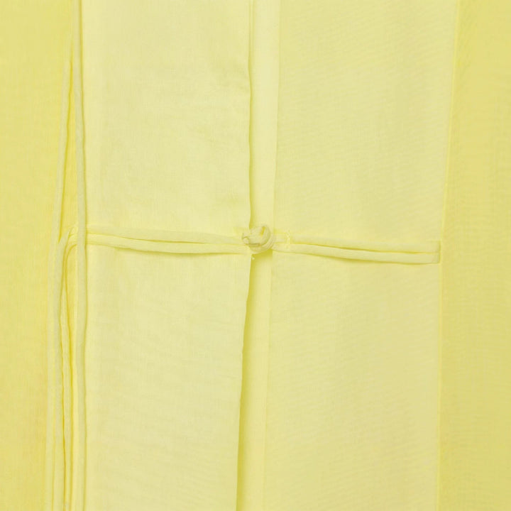 Dam Wide Kimono Cape Tillverkad av Lätt Chiffon Look med Dekorativ Knot Closures
