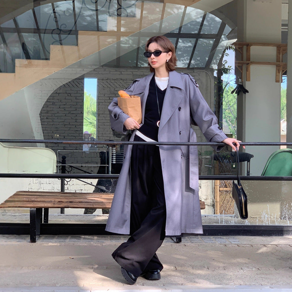 Dam lång trenchcoat in oversize look med bälte och Shoulder Patches