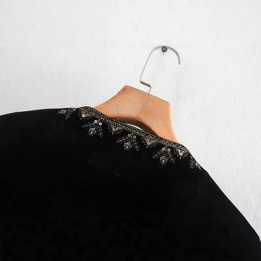 Dam Kort Embroidered Velvet Jacka med Bead och Sequin Decoration
