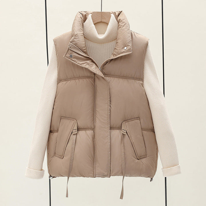 Dam kort-skärning minimalist insulation väst med high tratt krage, concealed two-way front och adjustable drawstring fåll