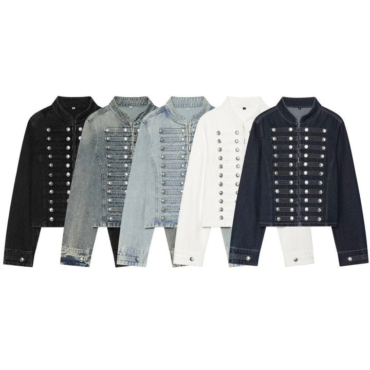 Dam Kort Denim Blouson i Tailcoat Stil med Dekorativ Row Knappar