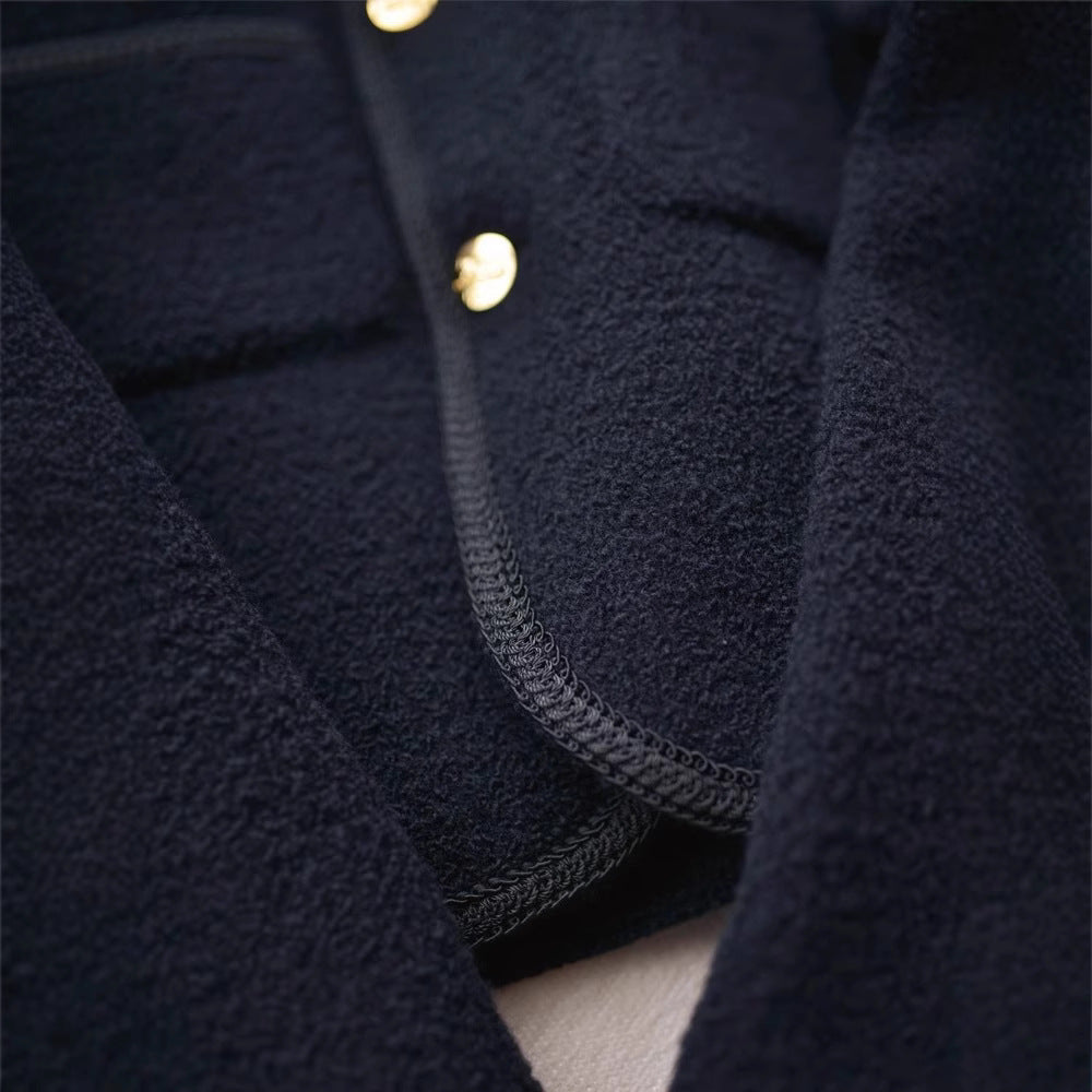 Dam modern Bouclé jacka med Golden knappar