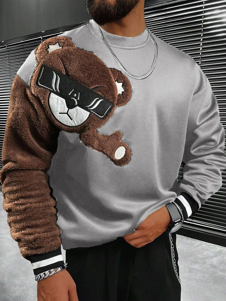 Herr College-Tröja med Plush Bear Appliqué