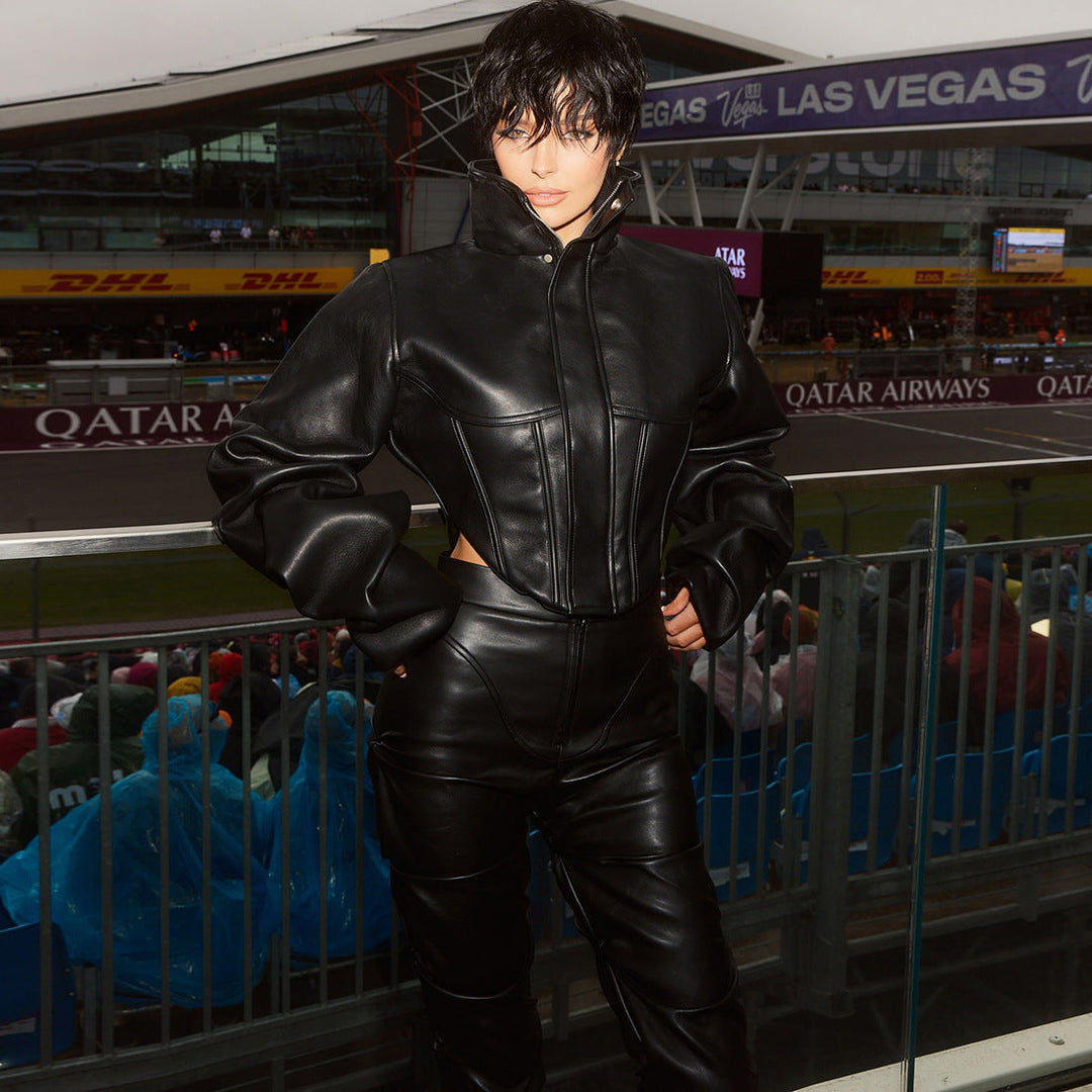 Dam Contoured kort läder jacka med hög ståkrage och Balloon ärmar