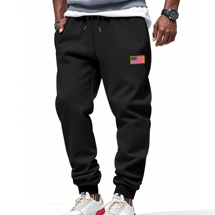 Herr Smal-Passform Mjukisbyxor med Tapered Leg, Elastic Dragsko Waistband, och Discreet Flag Application