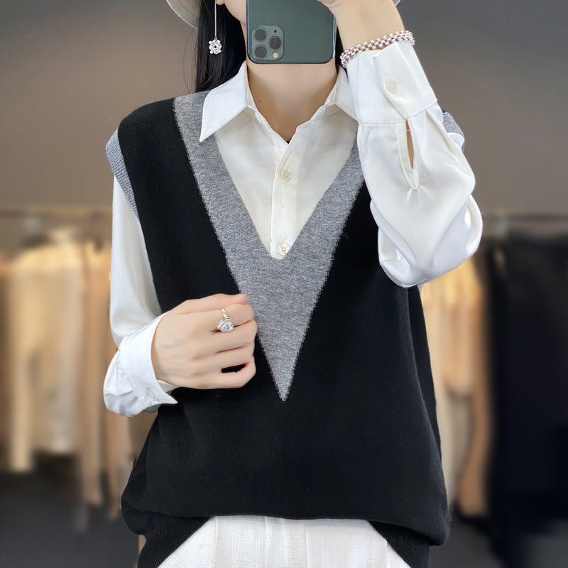 Dam Structured Fine Knit lång väst med Deep V-ringning och kontrasterande V-Panel