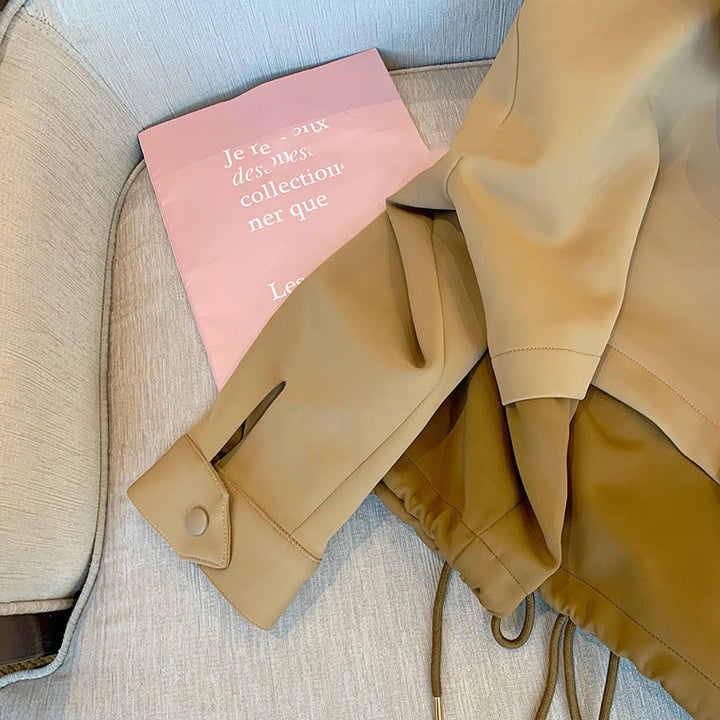 Dam modern övergångsjacka med hög krage