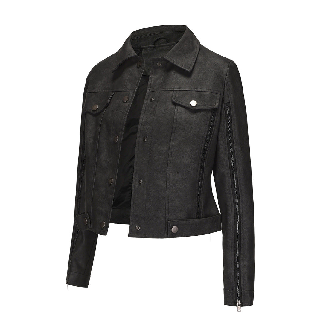 Dam kort cropped trucker jacka tillverkad av mockalook med side zippers och patch bröstfickor