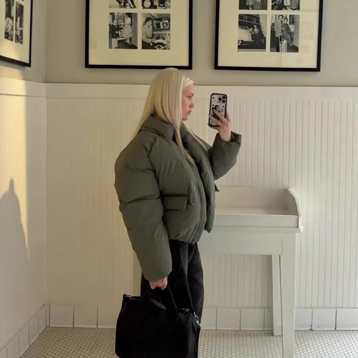 Dam Kort Boxig Funktionell Jacka med Huva, Vadderad Insulation och Diagonal Dragkedja Fickor
