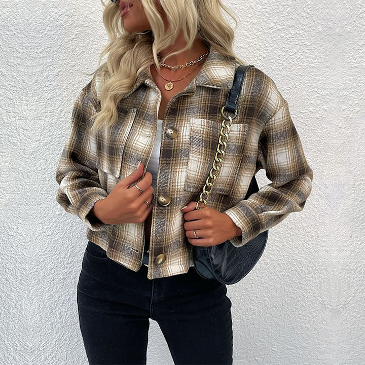 Dam Check Overshirt jacka med Boxy kort skärning och Applied Breast fickor