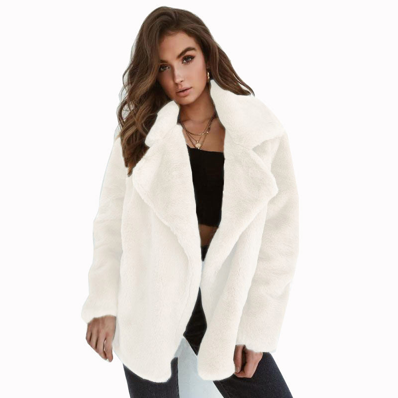 Dam Cozy oversize Faux Fur kappa med stor slagkrage