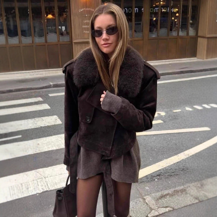 Dam kort Motorcycle jacka in mocka look med Voluminous teddy krage