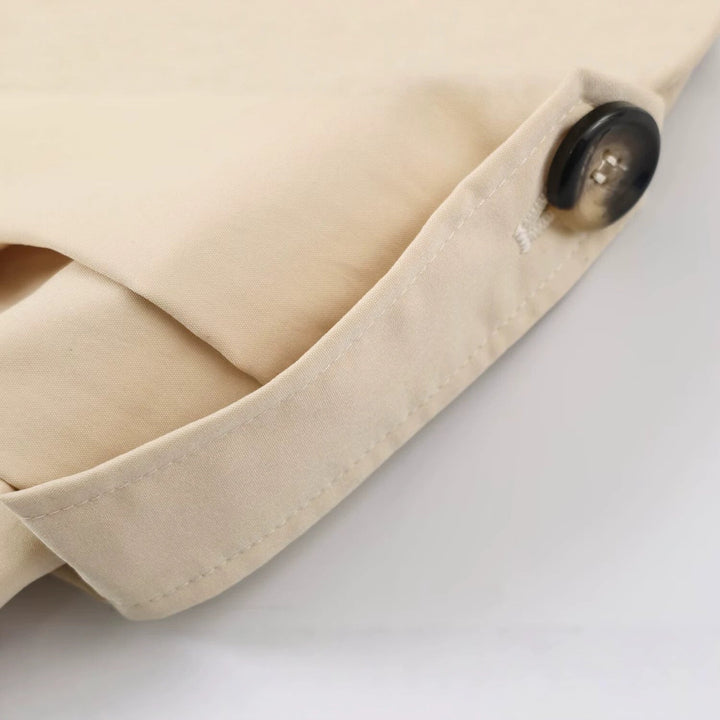 Dam Kort Trench Jacka i Blouson Stil med Stå Krage och Double-Breasted Knapp Knäppning