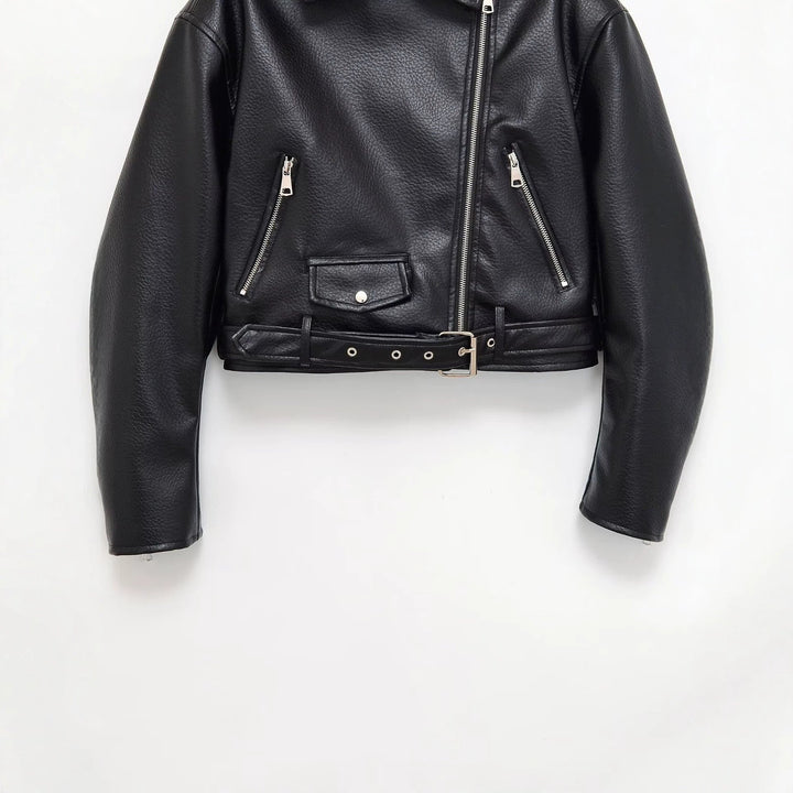 Dam Bikerjacka Tillverkad av Vegansk Läder Imitation med Asymmetrisk Dragkedja och Waist Belt