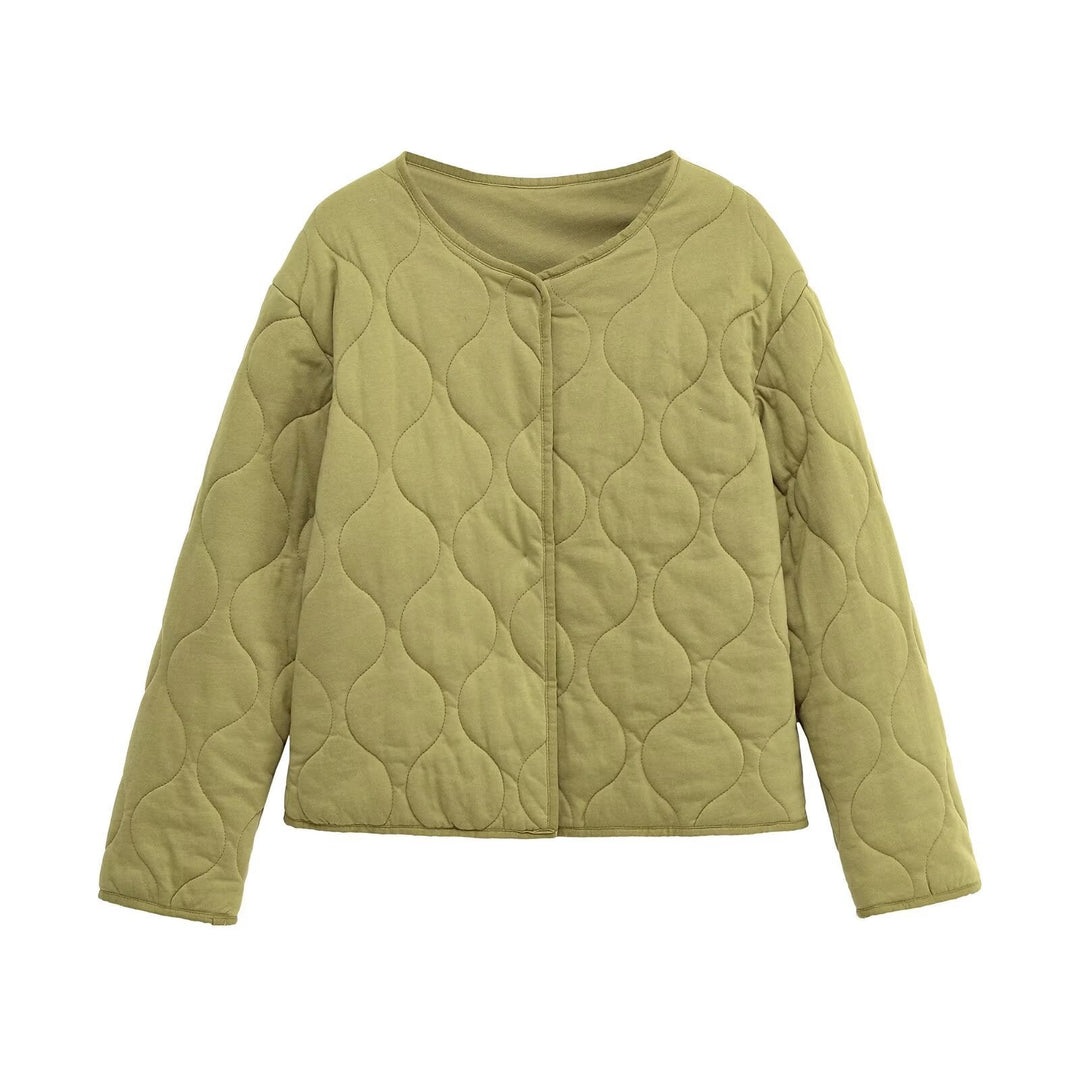 Dam Quiltad Kort Jacka i Oversized Skärning med Round Neck och Wave Stitching