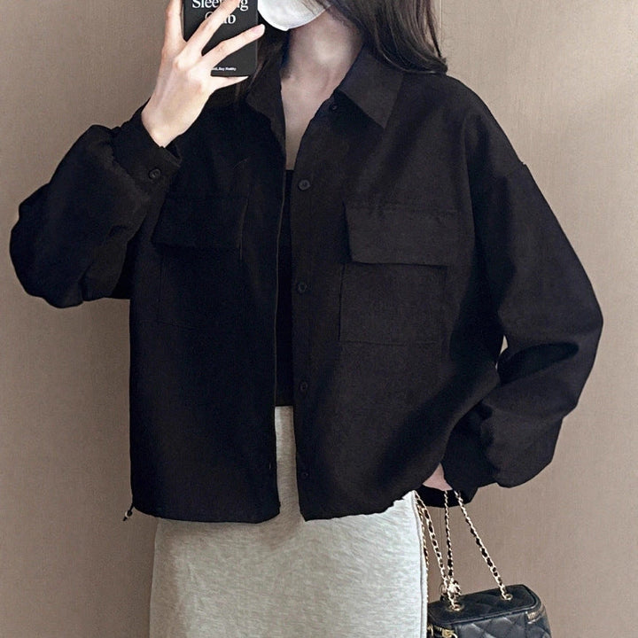 Dam cropped manchester jacka med oversized ärmar och bröstfickor
