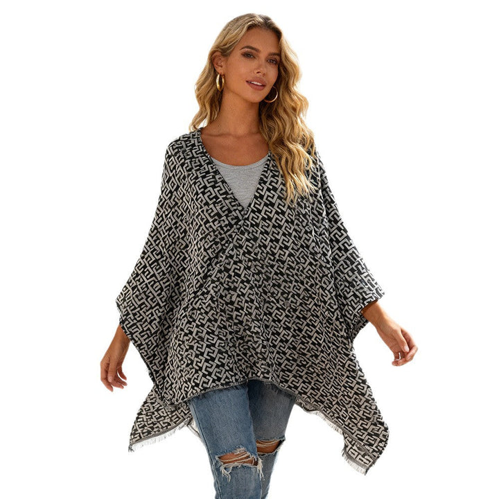 Dam Open Jacquard poncho i kimono skärning med Geometric Allover mönster