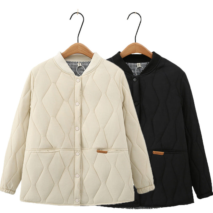 Dam lätt vadderad quiltad jacka i college stil med diamond stitching och rutig foder