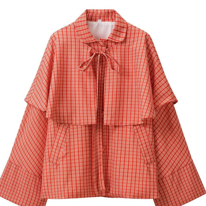 Dam Rutig Cape Övergångsjacka med Layered Cape och Bow Tie