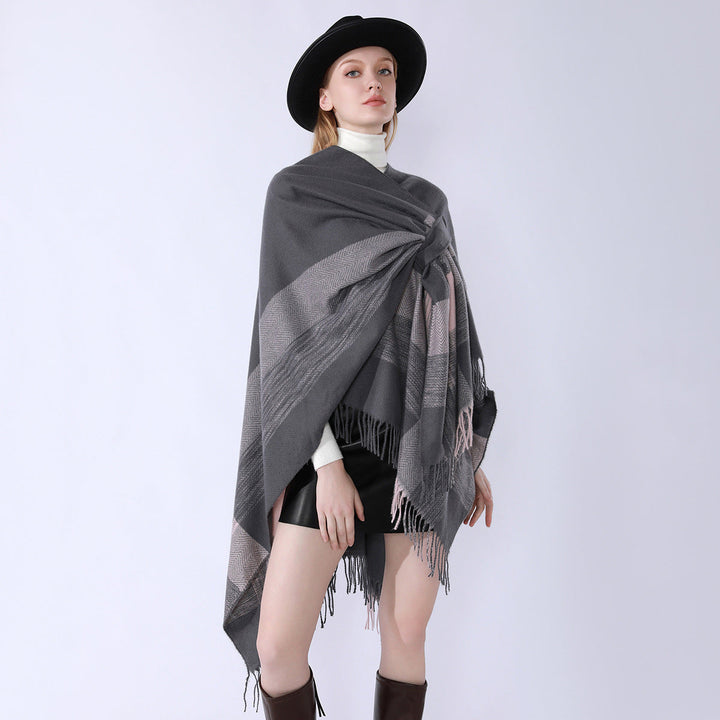 Dam lätt ullblandning kimono skärning Overlay med Herringbone kant och fransfåll