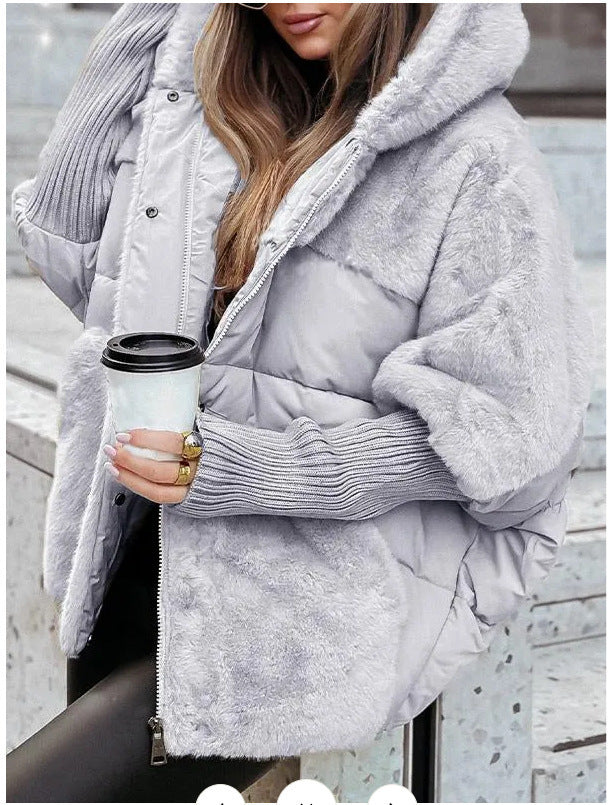 Dam oversized quiltad vinterjacka med faux fur panels, huva och integrerad ribbed ärm detaljer