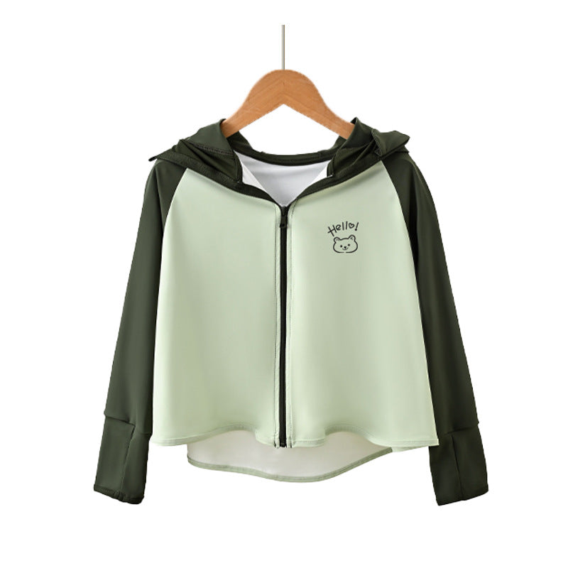 Dam lätt outdoorjacka med huva och snabbtorkande material