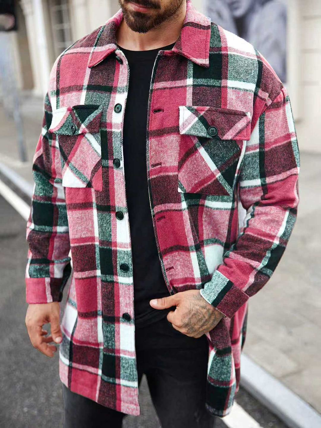 Herr rutig longline overshirt med patch bröstfickor och knäppslå