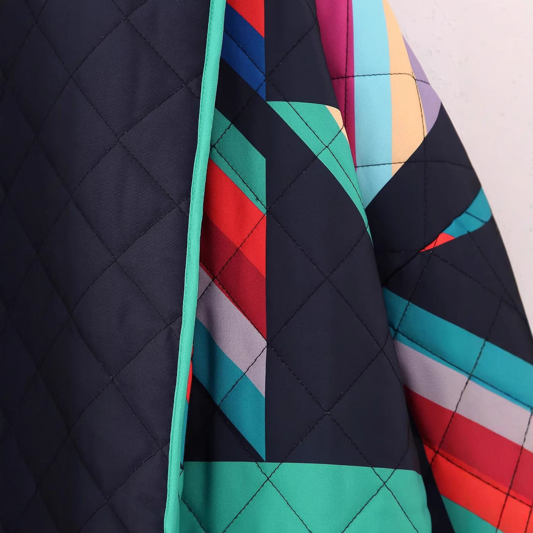Dam Oversize Quiltad Kimono Jacka med Geometric Color Block Tryck och Wide Ärm Skärning