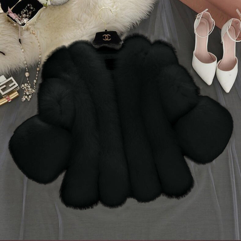 Dam Fluffy Konstpäls Kappa med Bred Skärning Ärmar