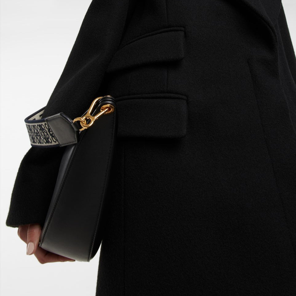 Dam Floor-Length lång modell Single-Breasted ullblandning kappa med Distinctive Shoulder design