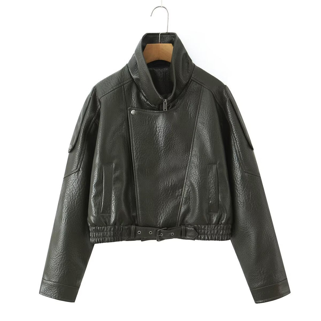 Dam Kort Bikerjacka i Vegansk Läderlook med Asymmetric Front Lock och Waist Belt