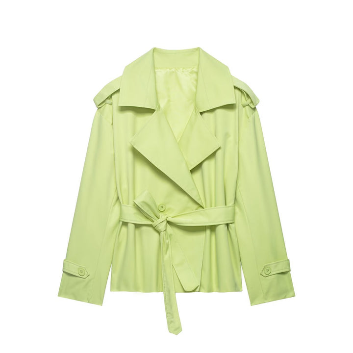 Dam Lightly Tailored Trenchcoat med Belt, Epaulettes och Satin Foder