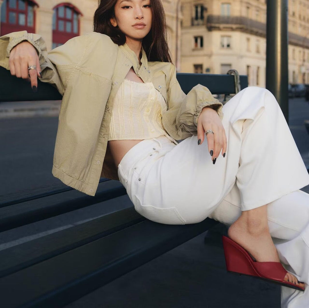 Dam Kort Boxig Utility Blouson med Stå Krage och Gathered Ärmar