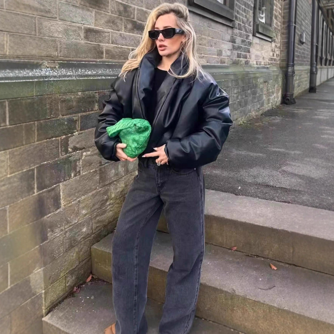 Dam Oversized Konstläder Blouson med Voluminous Ståkrage och Elastic Fåll