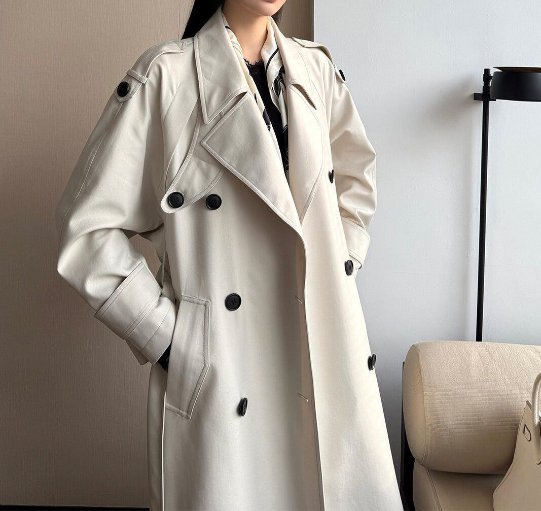 Dam modern trenchcoat med double knappslå
