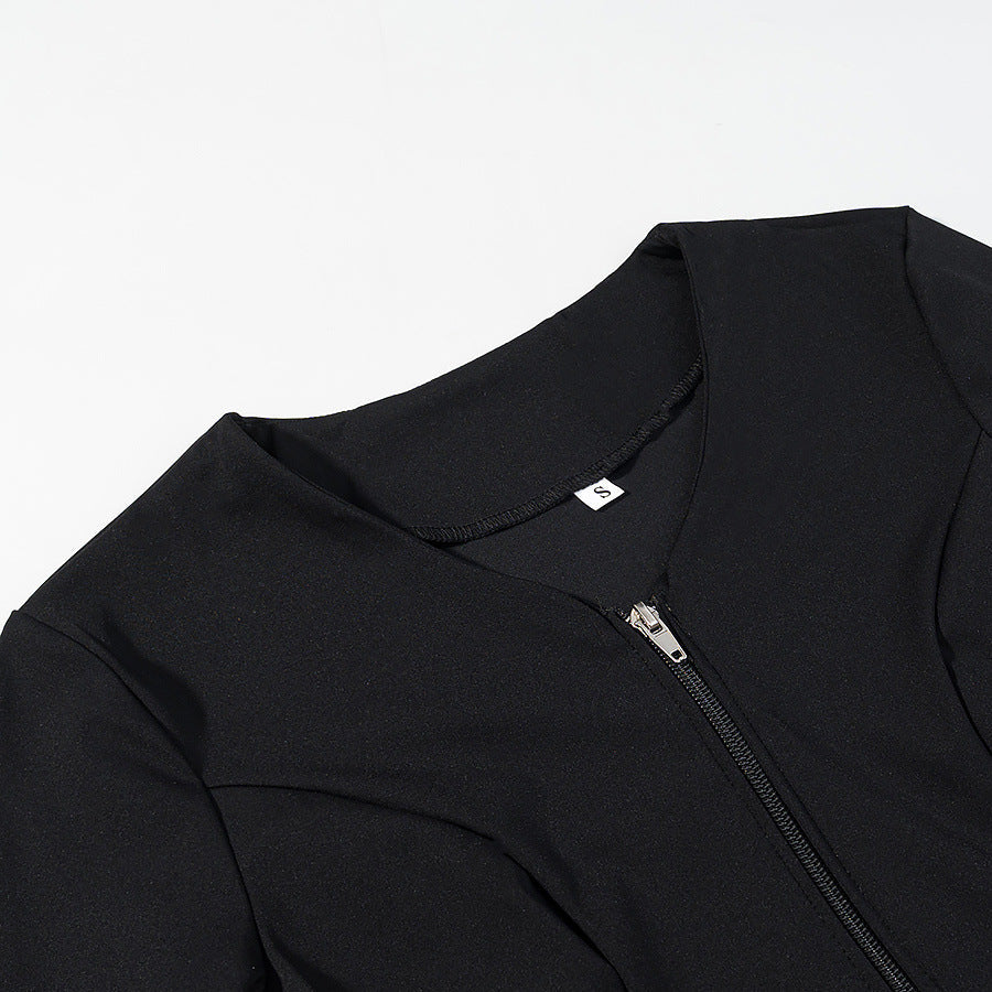 Dam Tailored Kort Jacka med Center Dragkedja och Lace Ruffles