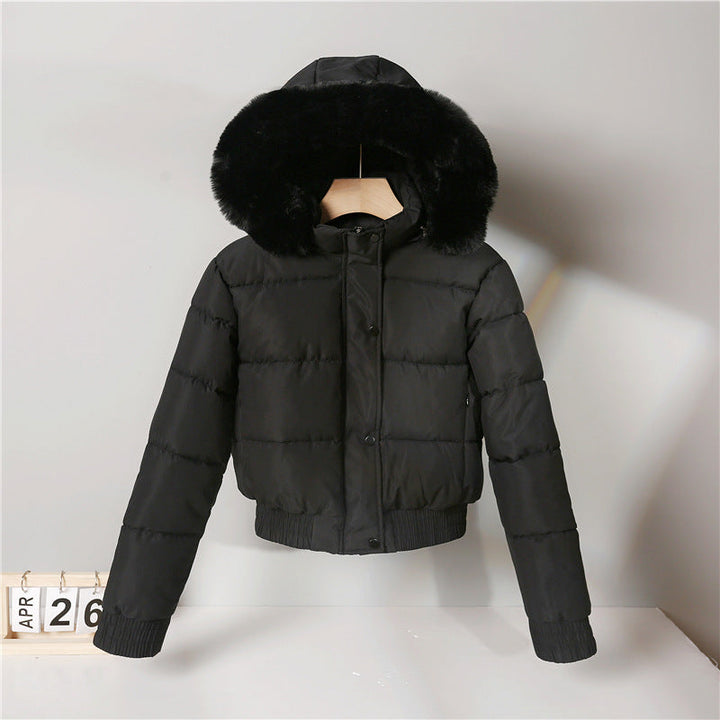 Dam nan kort skärning thermal kviltad jacka med removable faux fur huva och ribbed muddar