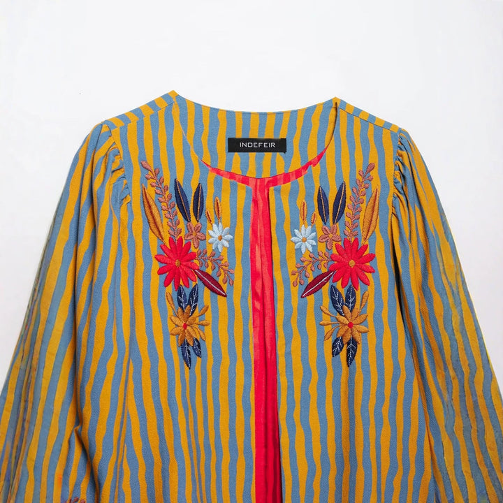 Dam Randig Embroidered Blouson Jacka med Open Front och Peter Pan Krage