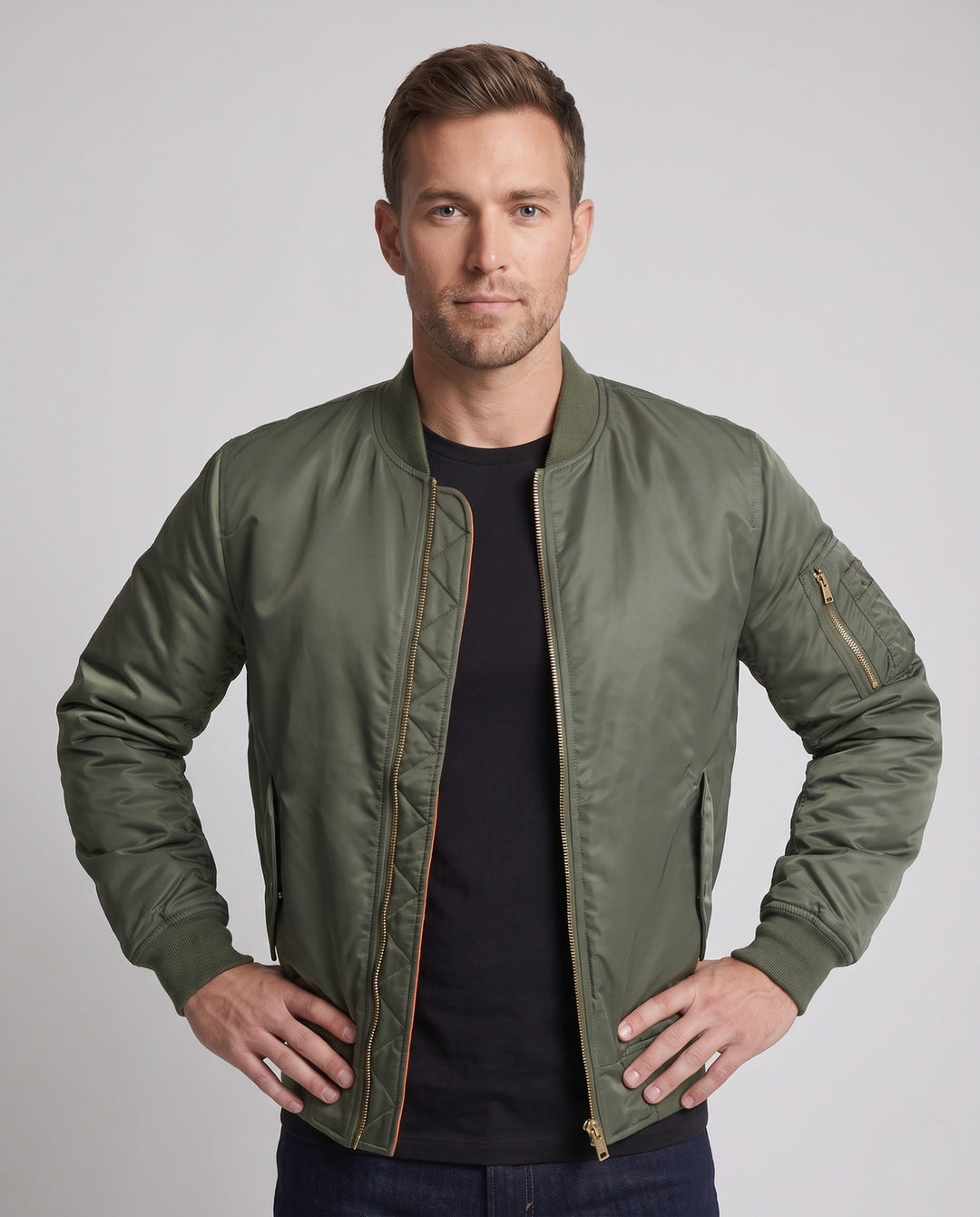 Herr vindtät nylon bomber med contrasting värmande foder och ärm organizer