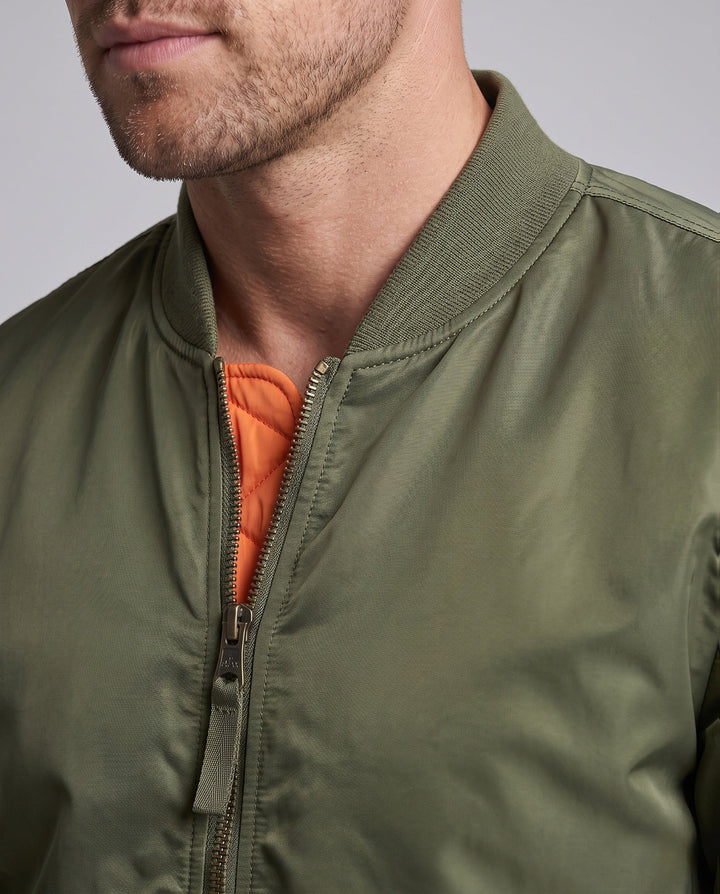 Herr lätt Pilot Blouson med quiltad värmande isolering, ärm funktion ficka, och contrasting innerfoder