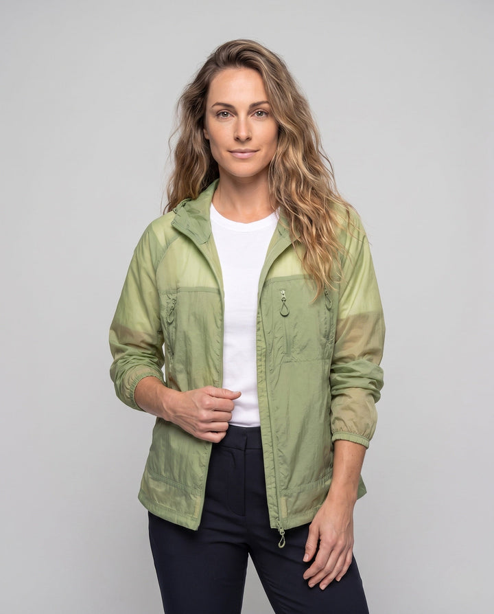 Dam funktionell outdoorjacka med praktisk pocket design